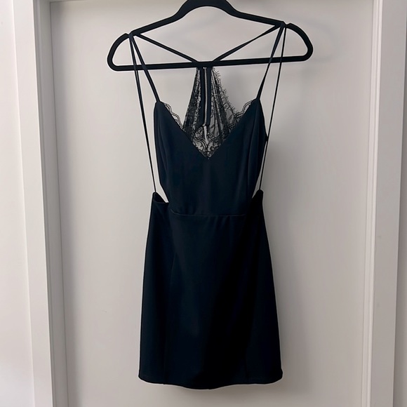 LuLu’s Dark Blue Dress - Picture 1 of 4